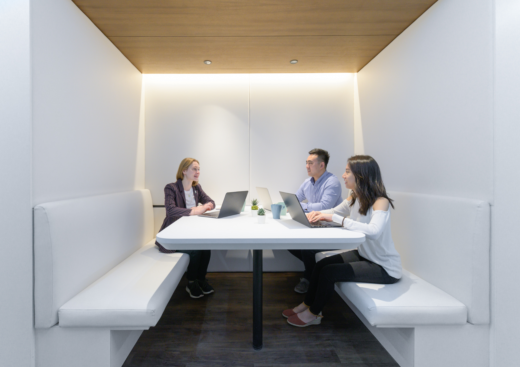 TheDesk Strand 50 Instaprop